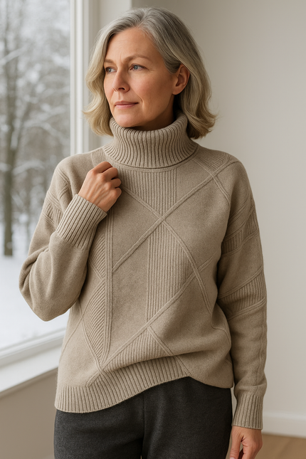 Selene | Elegant Wool Turtleneck
