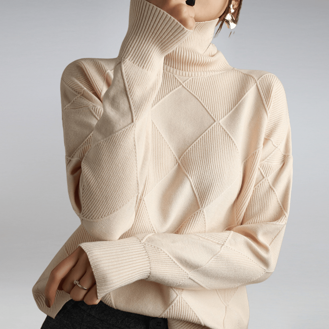 Selene | Elegant Wool Turtleneck